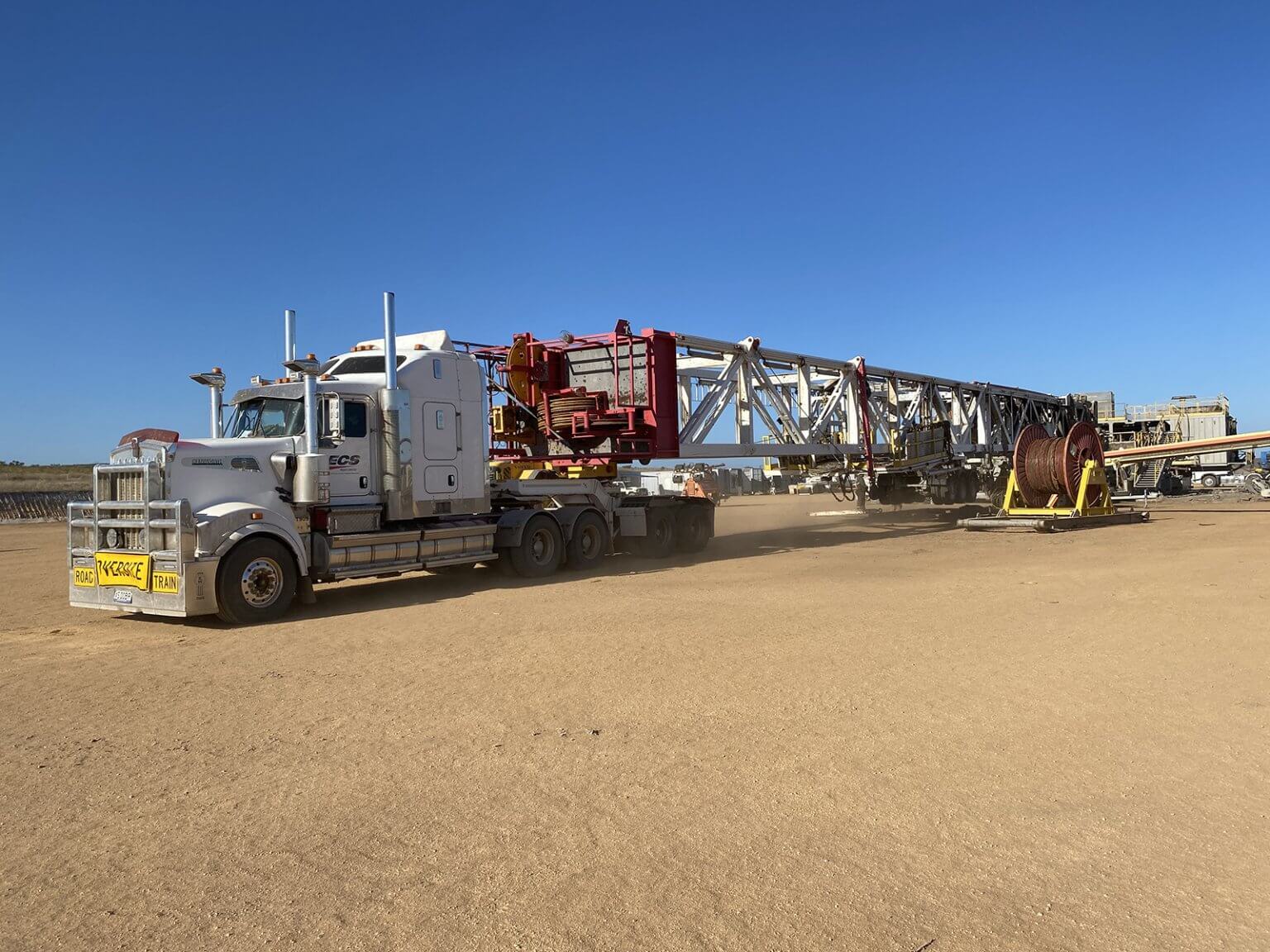 ECS Project Logistics - Oil & Gas Logistics